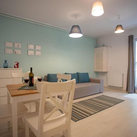 Blue Apartment 1 Braşov Buitenkant foto